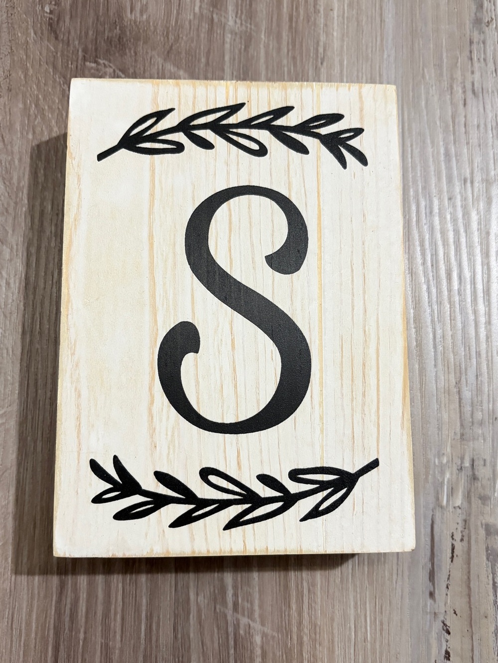 Rustic Wooden “S” Initial Wall Decor 4.5 x 6.5